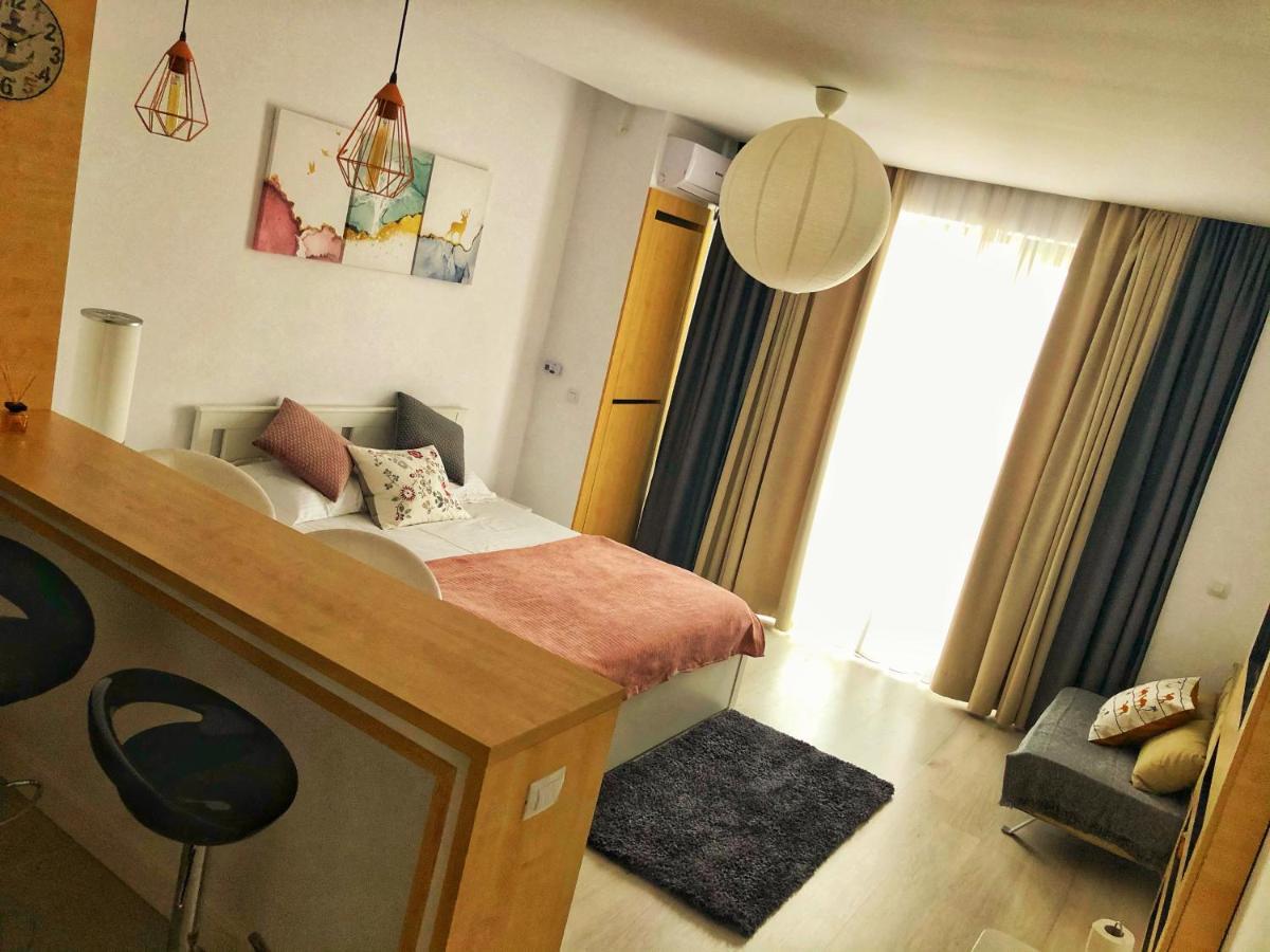 Lucky Star Studio Mamaia Nord Năvodari Exterior foto